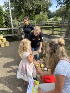 Wat een gezellig Oogstfeest! ✱ De smaak van Amersfoort Frituur Van Gogh | Amersfoort ✱ Wat een gezellig Oogstfeest! wat een gezellig oogstfeest!